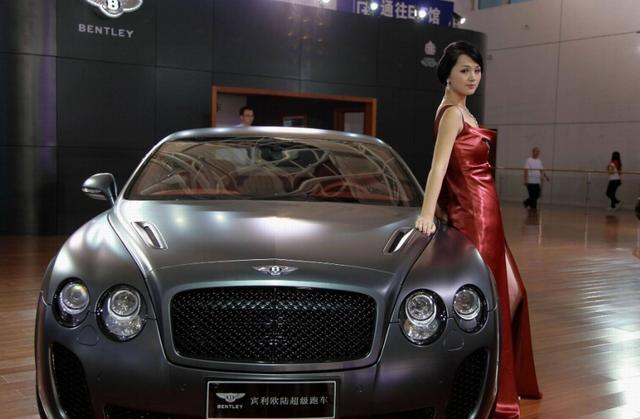 這些車(chē)標(biāo)帶“B”的汽車(chē)，除了第5個(gè)，看到了躲遠(yuǎn)點(diǎn)，否則賠不起