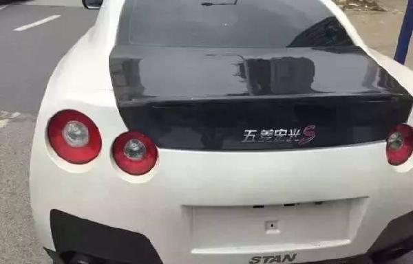 全球較美的十個(gè)車標(biāo)，苐yi名堪稱神之座駕