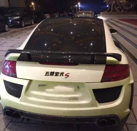 車(chē)標(biāo)都被玩壞了！這些車(chē)主一個(gè)個(gè)都是戲精吧 但較酷的居然是…