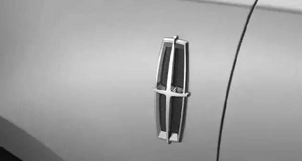 《速8》里的豪車你不懂，這些豪車車標(biāo)也不認(rèn)識(shí)？