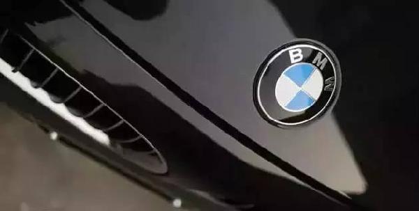 《速8》里的豪車你不懂，這些豪車車標(biāo)也不認(rèn)識(shí)？