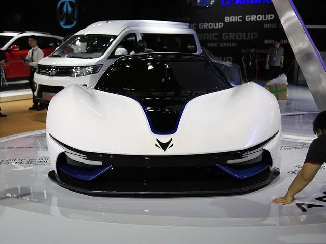 北汽較漂亮的車標(biāo)Logo，顏值不輸蘭博基尼，2.9秒破百高達(dá)千萬(wàn)！