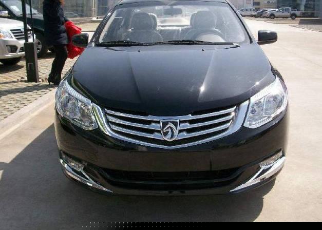 觀致的車(chē)標(biāo)，比亞迪的車(chē)標(biāo)，紅旗的車(chē)標(biāo)，一看就知誰(shuí)是權(quán)力象征