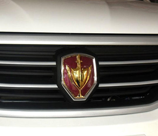 國(guó)產(chǎn)車(chē)標(biāo)越丑越火？這8款高逼格的車(chē)標(biāo)，在國(guó)內(nèi)一個(gè)比一個(gè)慘！