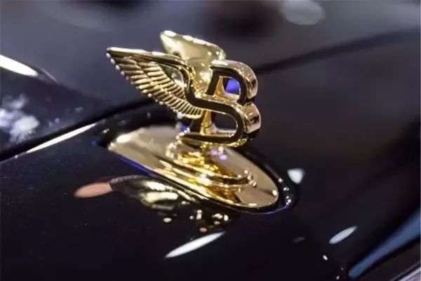 賓利車標(biāo)其實學(xué)問大 黑紅藍(lán)綠四種顏色寓意不同