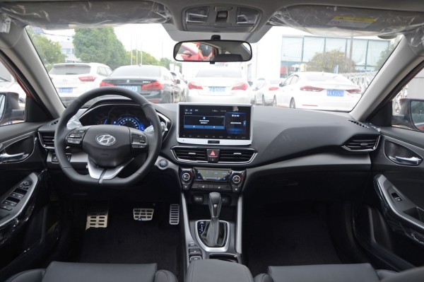 只有車標是國外的 這些“專供車”你會買么？