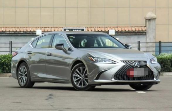 豐田的9種車標，牛頭標鬼面標都有，認識五種已經(jīng)很厲害了