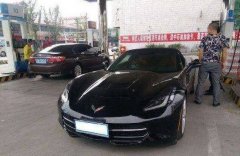 這輛車的車標(biāo)，看起來還是挺