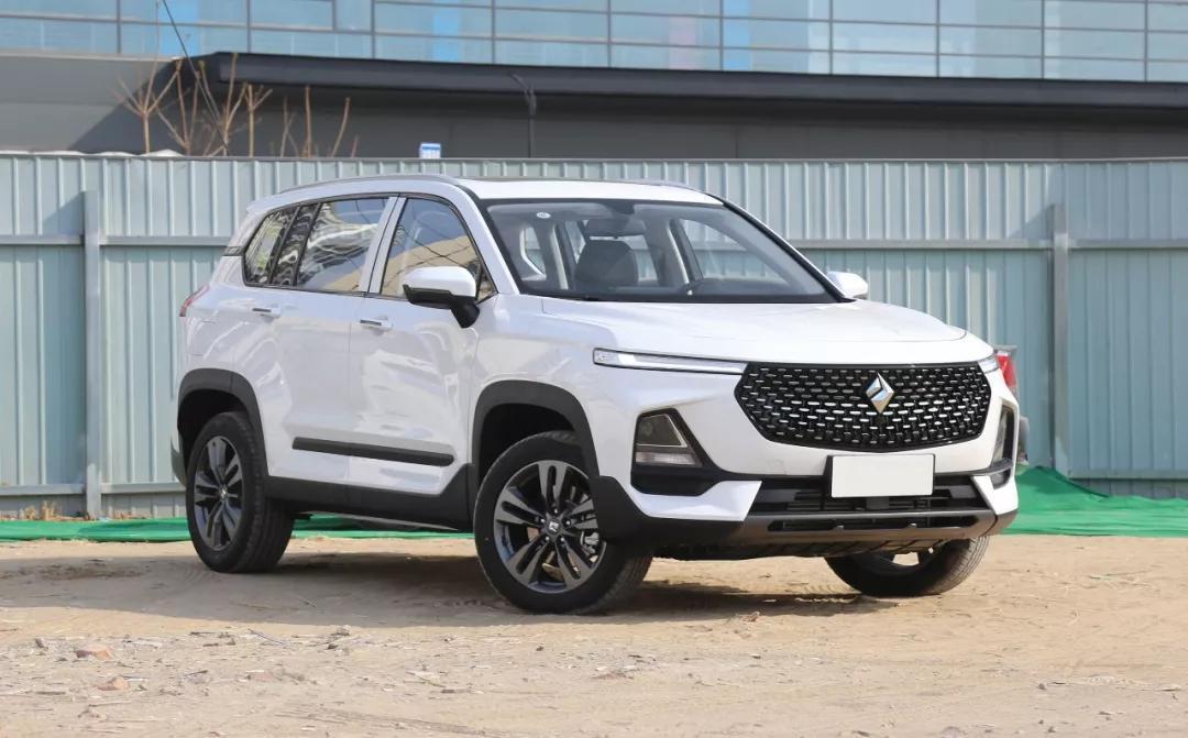 汽車品牌換車標(biāo)有風(fēng)險 近期換標(biāo)的車企哪家較辣眼？