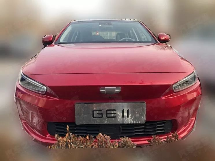 吉利新LOGO加持，這款車聽說要挑戰(zhàn)特斯拉Model 3！
