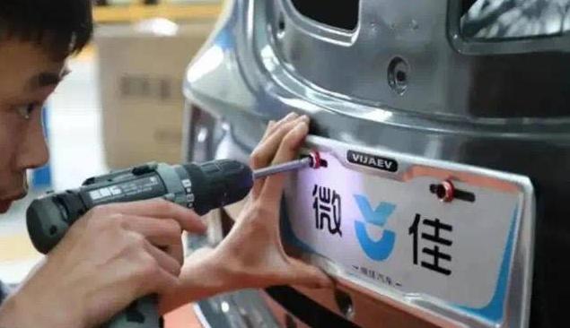 連車標都要山寨的車企，你存在的意義是什么？
