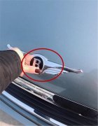 偶遇一輛車標(biāo)像賓利的國產(chǎn)車