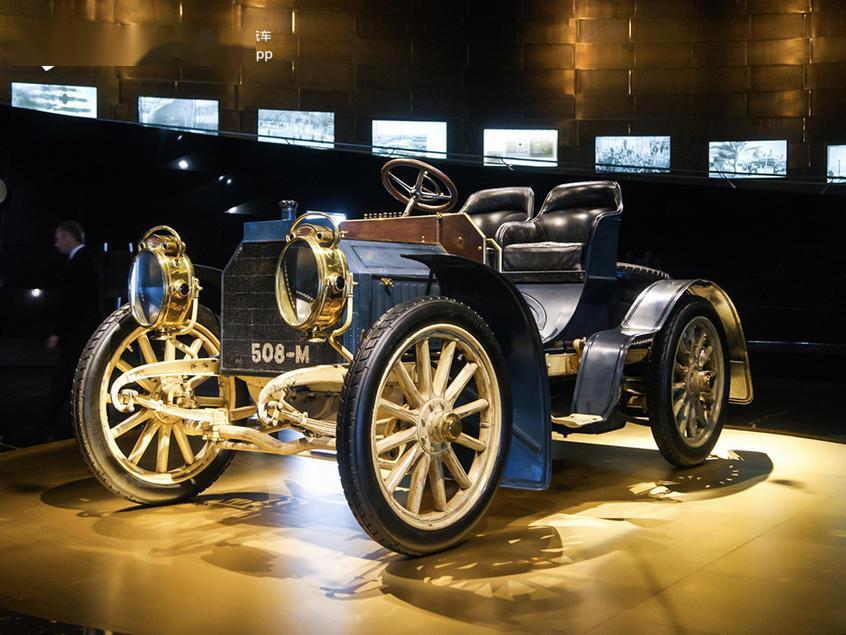 你知道嗎？奔馳車標(biāo)并不是三叉星