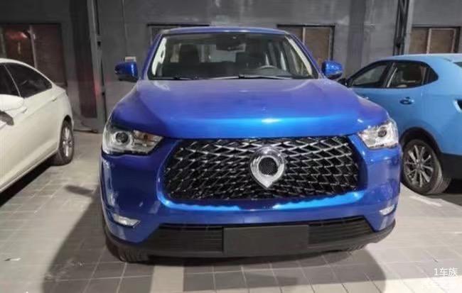 長(zhǎng)城炮實(shí)車已到店了，上市在即，采用新車標(biāo)，提供多種版本！