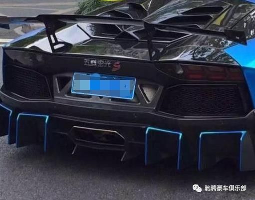 秋名山車神究竟被誰打敗了？如今車標依然在，不見當(dāng)年老司機！