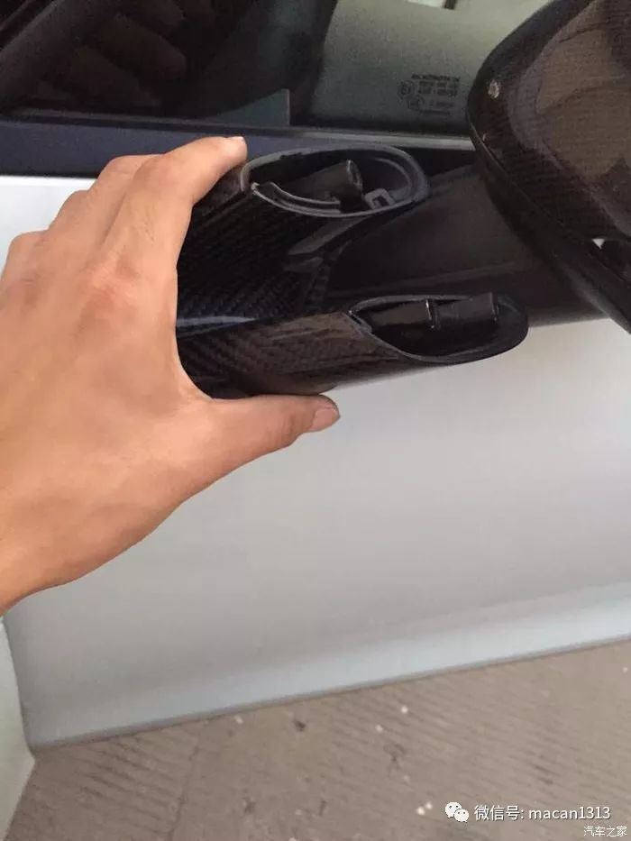 小哥花了一輛macan的錢來改裝新提的車，尤其那個輪轂。。。。。