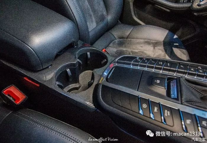 小哥花了一輛macan的錢來改裝新提的車，尤其那個輪轂。。。。。
