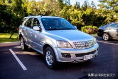 朝鮮數(shù)款「和平」牌小汽車，